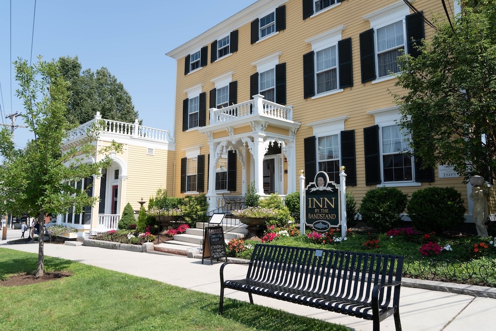 The Best Hotel Near Hampton Beach, NH