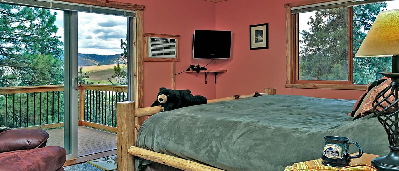 One of the many guest rooms at our Bed and Breakfast near Missoula - a great place to unwind after hiking in Montana