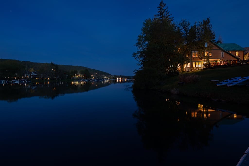 after white water rafting in Deep Creek, you'll love heading back to one of the best Deep Creek Lake Hotels on the water
