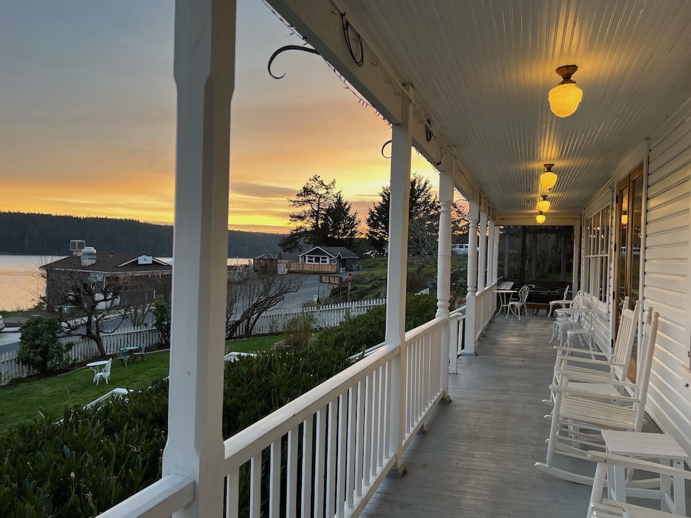 Enjoy scenic sunsets from our Orcas Island Hotel after hiking Mount Constitution