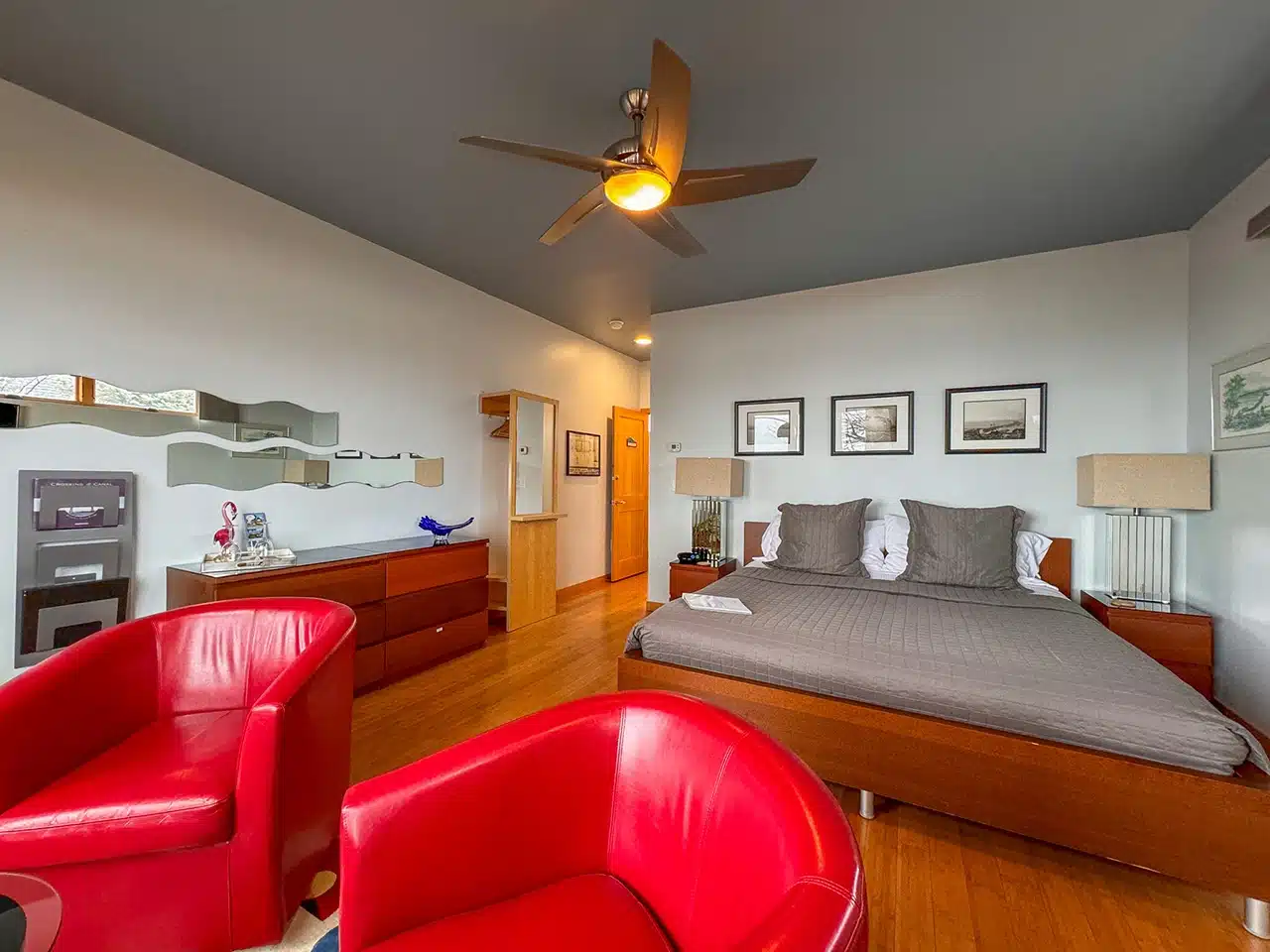 10 Awesome breweries in Duluth MN, photo of our beautiful bed and breakfast in Duluth