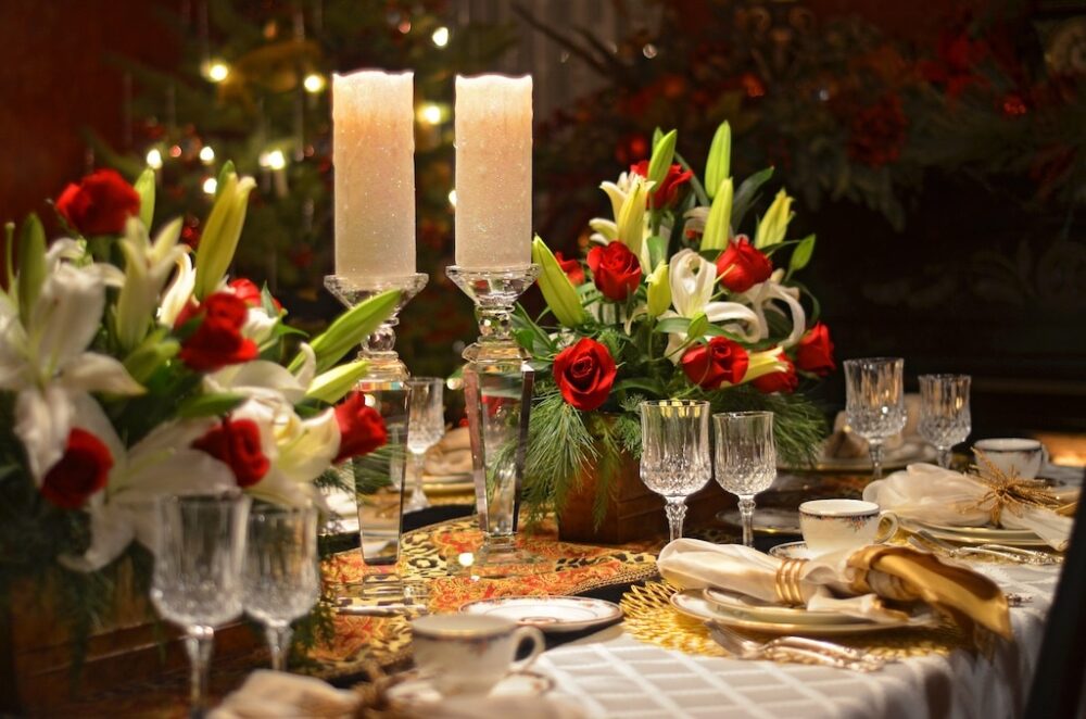 beatiful tablescape for a formal dinner with our best elopement packages at the Historic Webster House.