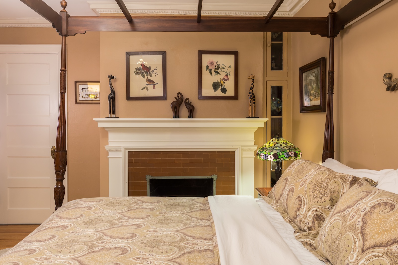 Explore Devil's Lake State Park this fall and stay in this historic room at our Baraboo Bed and Breakfast 
