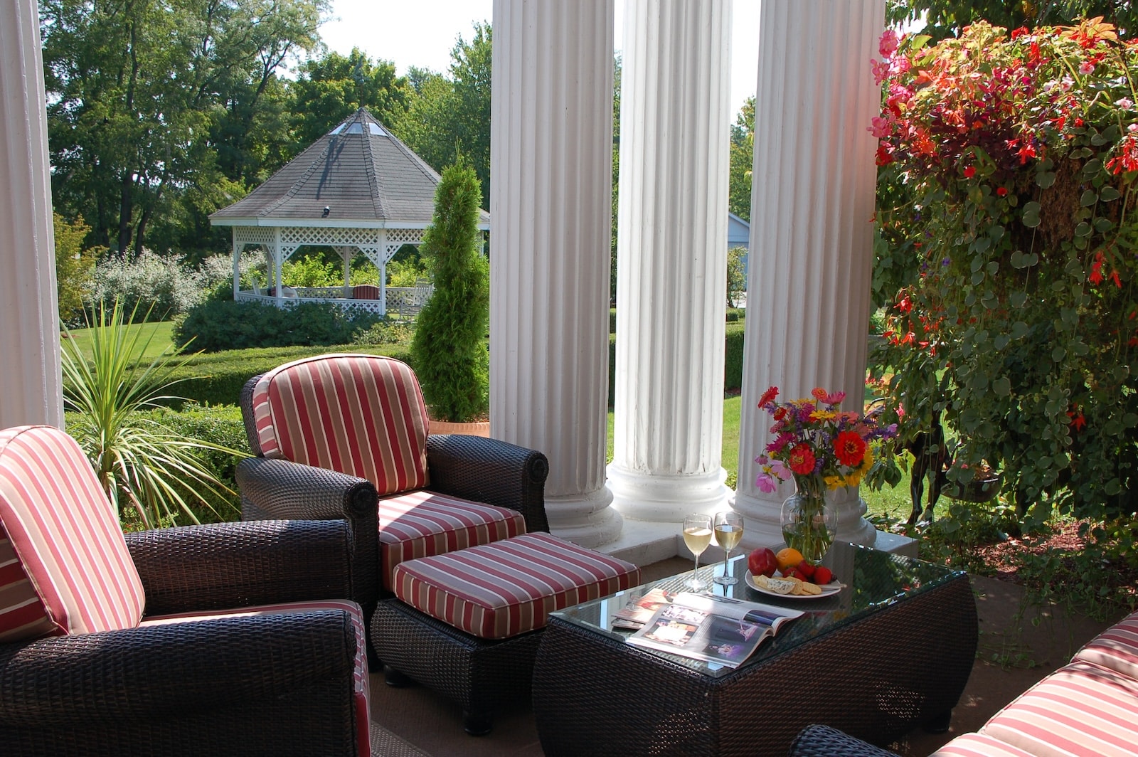 after exploring the best wineries in Pennsylvania, relax on the porch at Tara