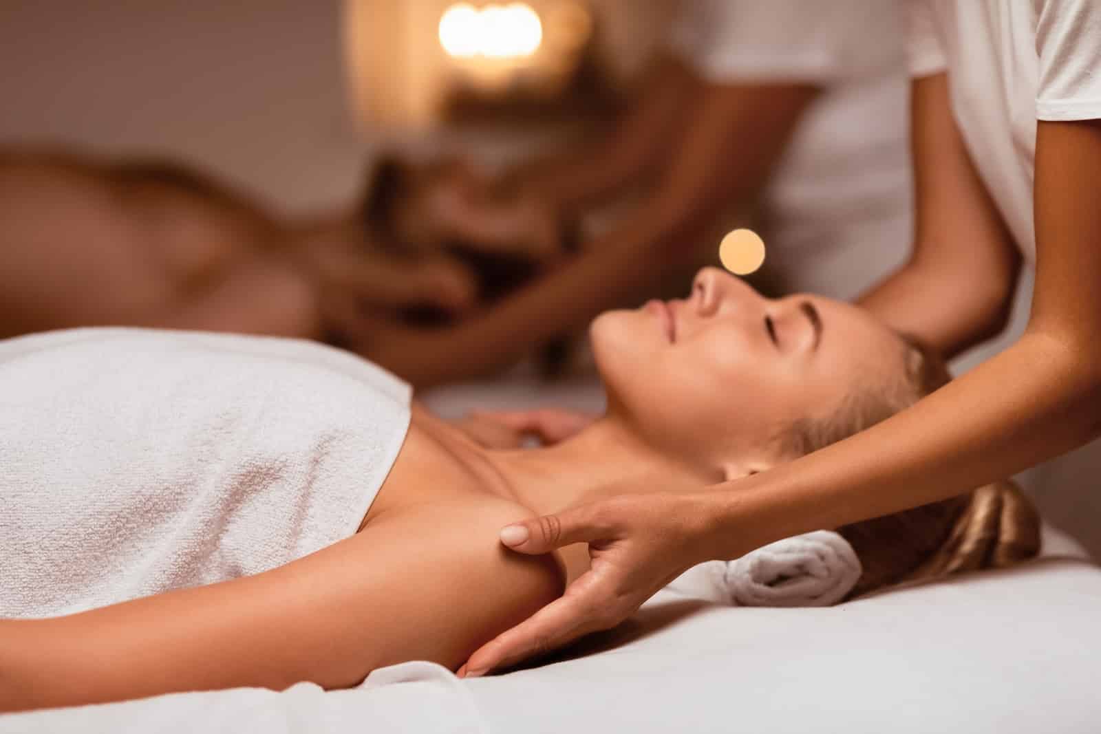 During one of the most romantic getaways in Wisconsin, enjoy a couples massage, and feel your stress melt away. 