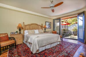 One of the best places to stay on Bainbridge Island- the Esgle Harbor Inn offers rooms with access to garden courtyard and Northwest inspired furnishings.