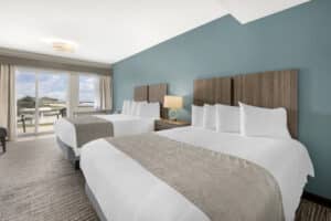 Double Queen Beach View room at our Bandon Oregon Hotel.