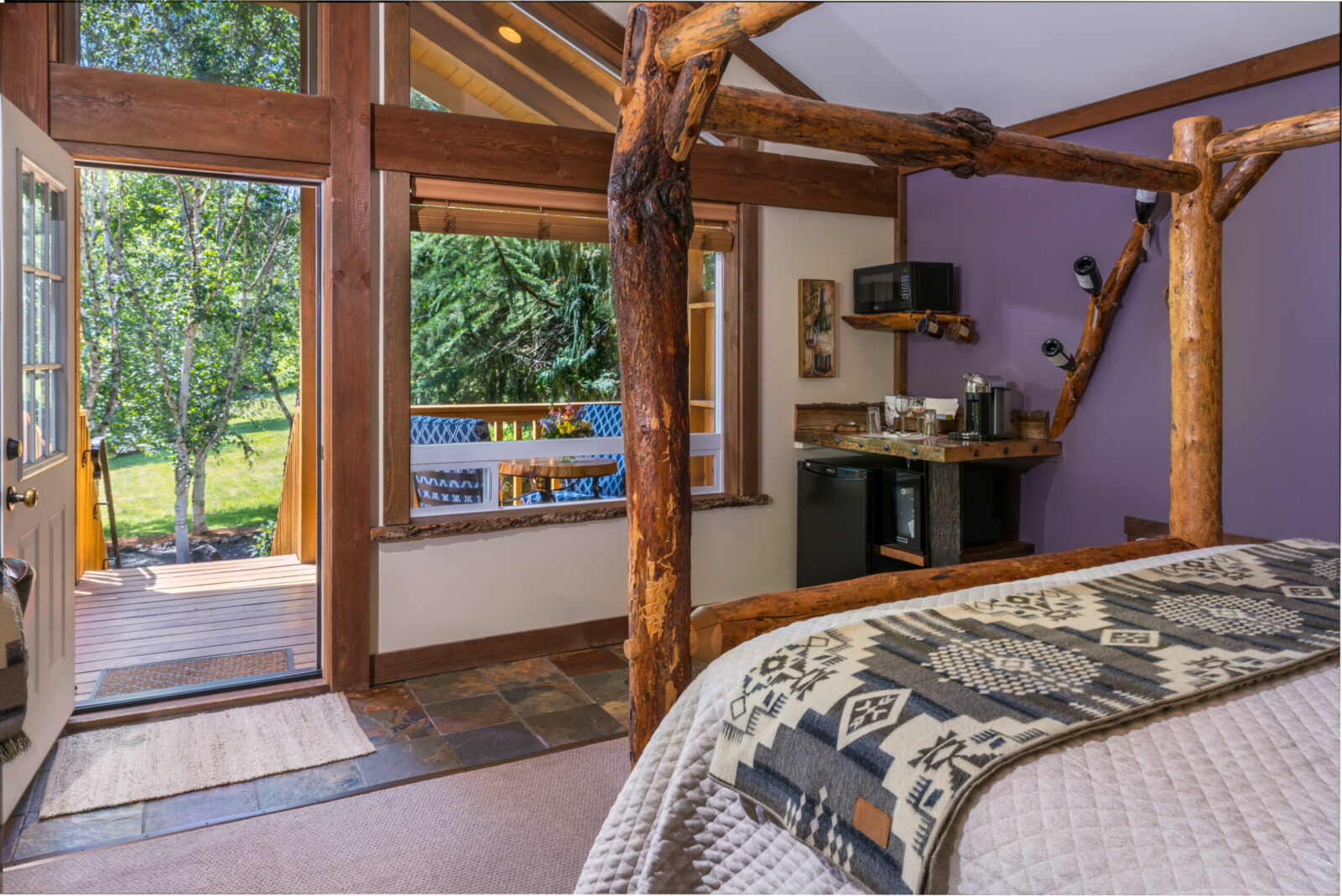 The Mt St Helens Cabin features a handmade bed.