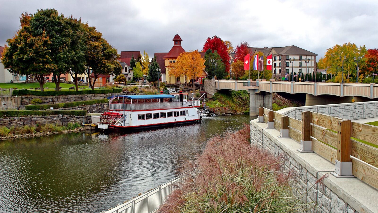 Bavarian Belle on Cass River in fall. Things to do in Frankenmuth
