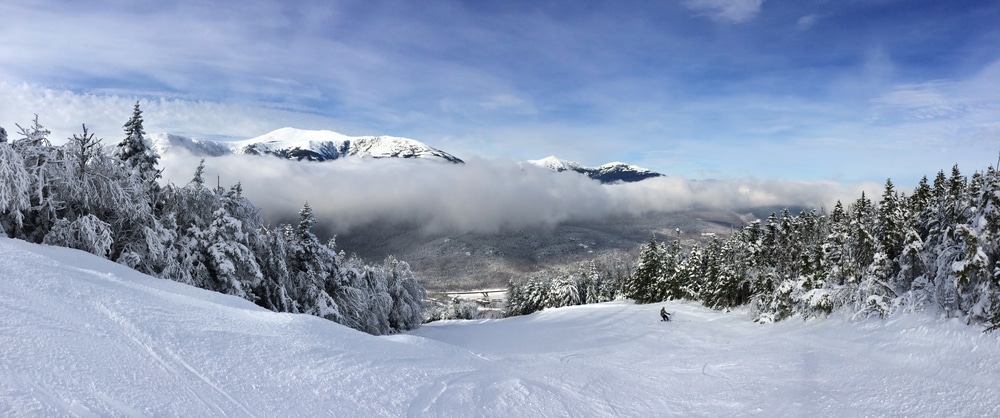 Enjoy the beautiful White Mountains in winter, one of the best places to stay in New Hampshire