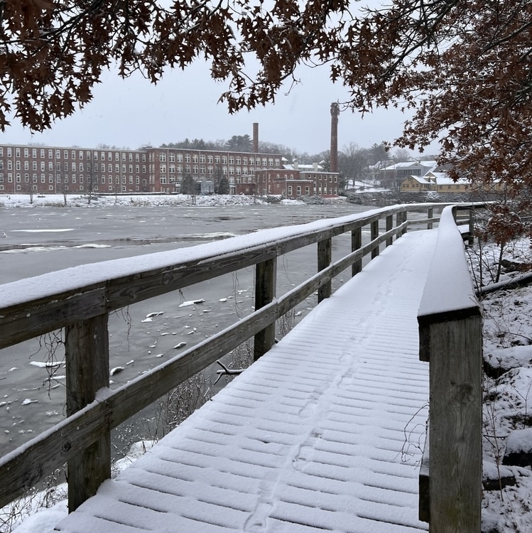 A frozen winter walk in downtown Exeter, NH near our luxury hotel